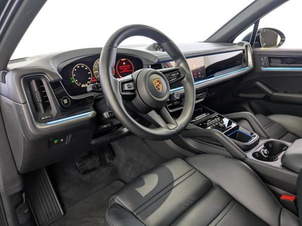 Porsche Cayenne III Рестайлинг с пробегом 2024 года, цена 12 990 000 рублей, 51790 км, внедорожник, Автокод Объявления