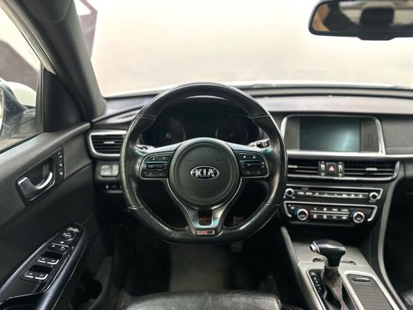 Kia Optima IV с пробегом 2017 года, цена 1 939 900 рублей, 118000 км, седан, Автокод Объявления