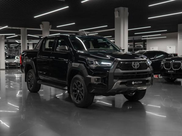 Toyota Hilux VIII Рестайлинг 2 с пробегом 2025 года, цена 6 900 000 рублей, 30 км, пикап, Автокод Объявления