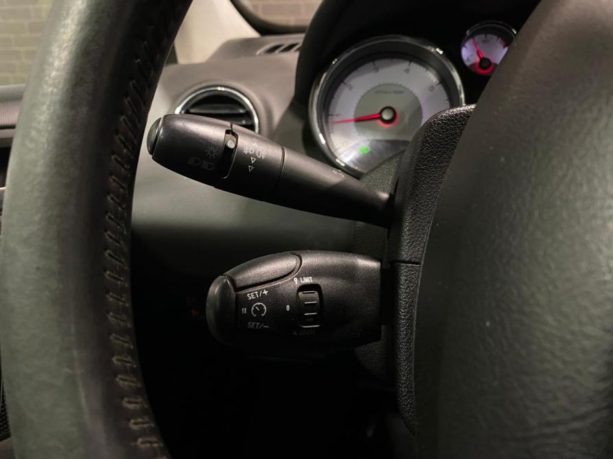 Peugeot 308 I Рестайлинг Челябинск  - изображение 13