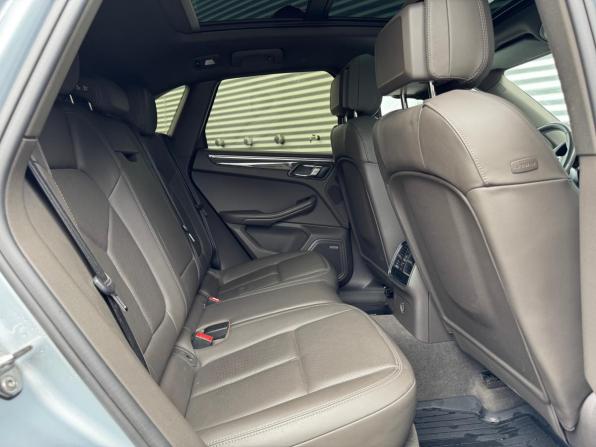 Porsche Macan I Рестайлинг с пробегом 2019 года, цена 4 990 000 рублей, 83000 км, внедорожник, Автокод Объявления