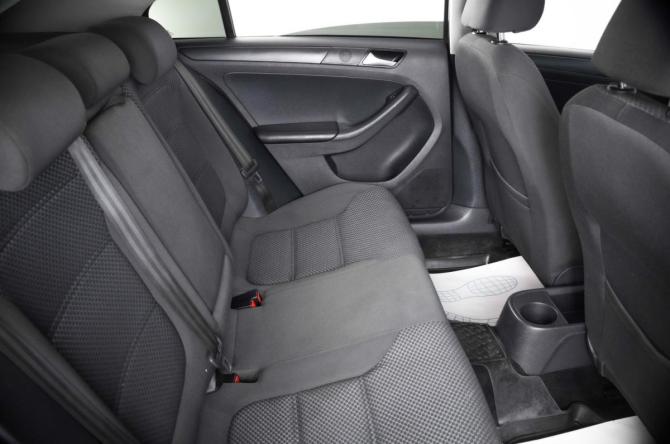 Volkswagen Jetta VI с пробегом 2014 года, цена 919 000 рублей, 240215 км, седан, Автокод Объявления
