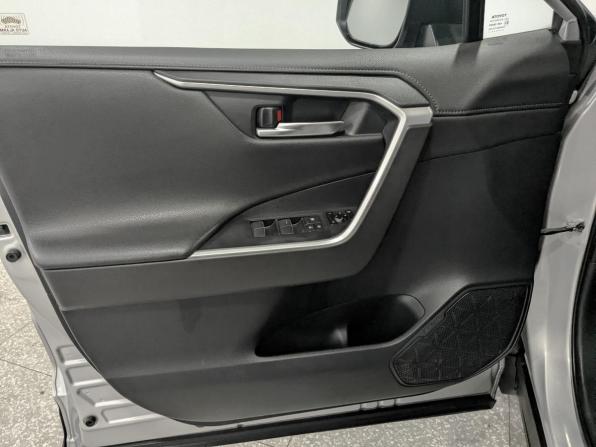 Toyota RAV4 V (XA50) с пробегом 2021 года, цена 3 675 000 рублей, 106000 км, внедорожник, Автокод Объявления