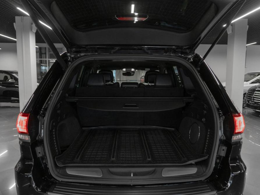 Jeep Grand Cherokee IV (WK2) Рестайлинг Москва  - изображение 23