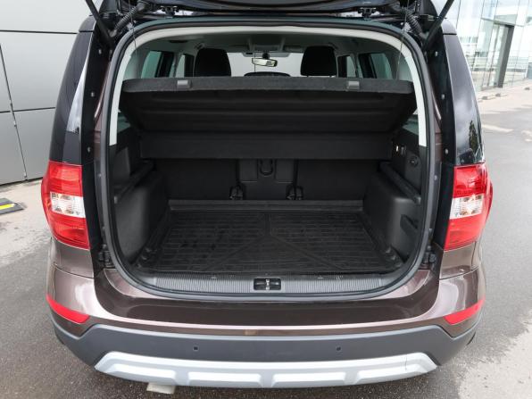 Skoda Yeti I Рестайлинг с пробегом 2016 года, цена 1 398 000 рублей, 90442 км, внедорожник, Автокод Объявления