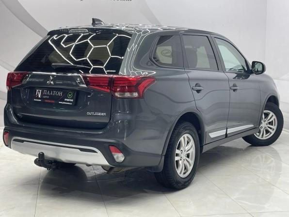 Mitsubishi Outlander III Рестайлинг 3 с пробегом 2019 года, цена 1 799 000 рублей, 209500 км, внедорожник, Автокод Объявления