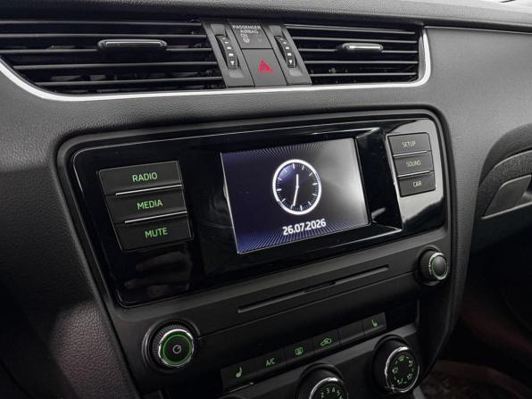 Skoda Octavia III (A7) с пробегом 2015 года, цена 952 000 рублей, 289114 км, лифтбек, Автокод Объявления