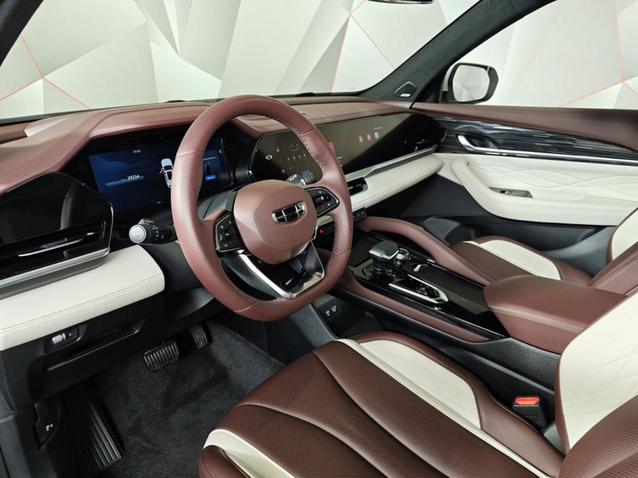 Geely Monjaro I Москва  - изображение 19
