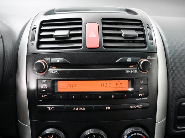 Toyota Auris I Рестайлинг с пробегом 2012 года, цена 845 000 рублей, 247943 км, хэтчбек, Автокод Объявления