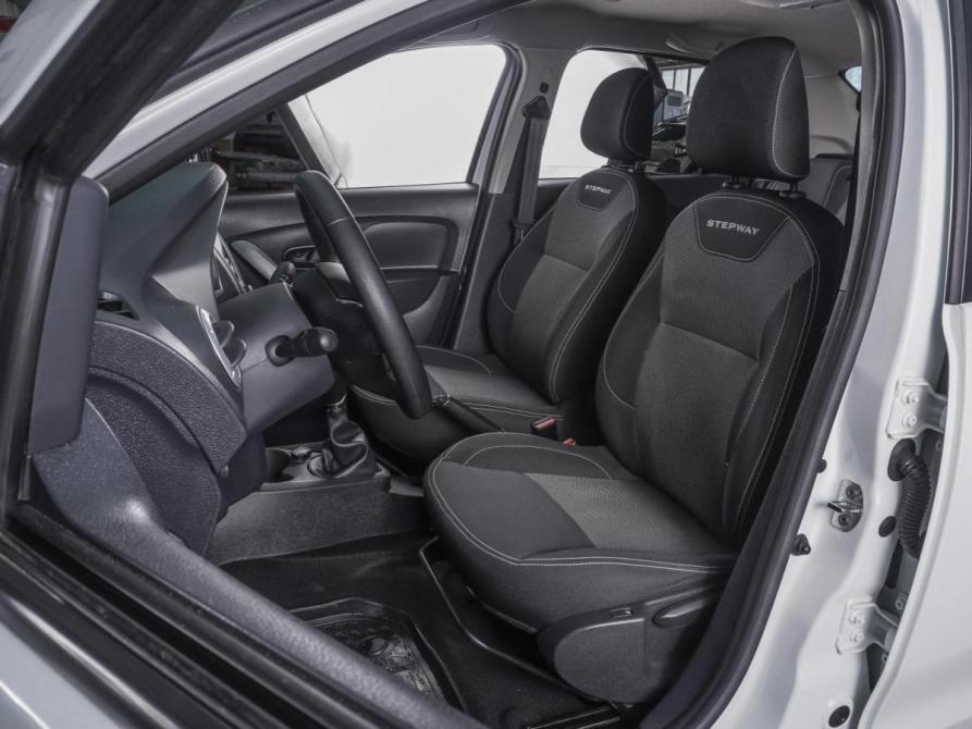 Renault Logan II Рестайлинг Ростов-на-Дону  - изображение 10