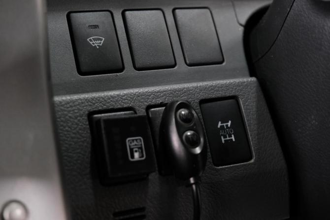 Toyota Voxy II (R70) с пробегом 2008 года, цена 1 169 000 рублей, 430000 км, минивэн, Автокод Объявления