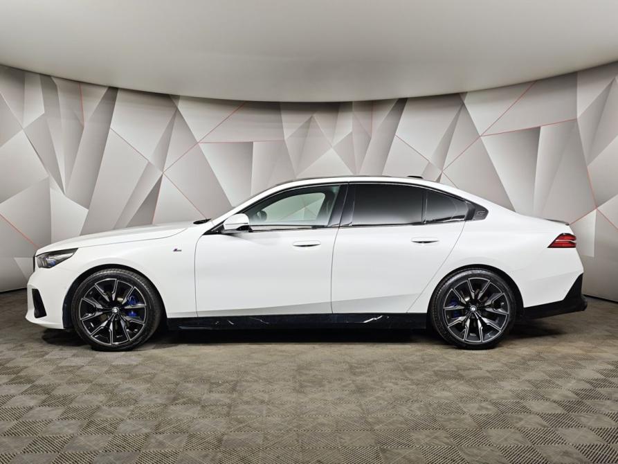 BMW 5 серии VIII (G60/G61/G68) Москва  - изображение 5