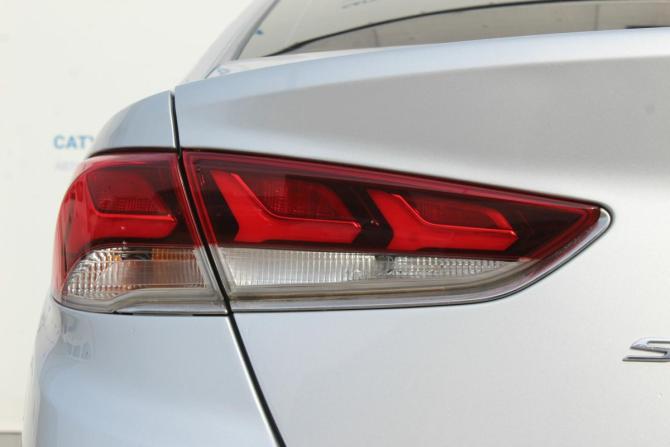 Hyundai Sonata VII (LF) Рестайлинг с пробегом 2018 года, цена 1 690 000 рублей, 112000 км, седан, Автокод Объявления