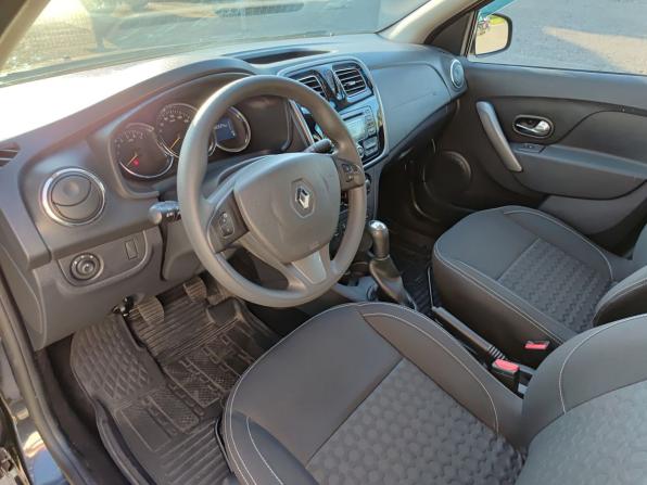 Renault Logan II с пробегом 2016 года, цена 722 000 рублей, 92217 км, седан, Автокод Объявления