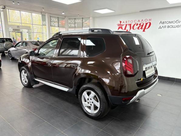 Renault Duster I Рестайлинг с пробегом 2015 года, цена 1 418 000 рублей, 122035 км, внедорожник, Автокод Объявления