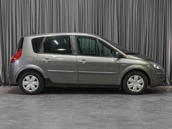 Renault Scenic II Рестайлинг с пробегом 2009 года, цена 289 000 рублей, 331316 км, компактвэн, Автокод Объявления