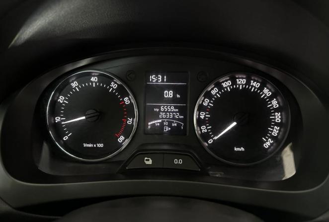 Skoda Rapid I с пробегом 2014 года, цена 705 000 рублей, 263372 км, лифтбек, Автокод Объявления
