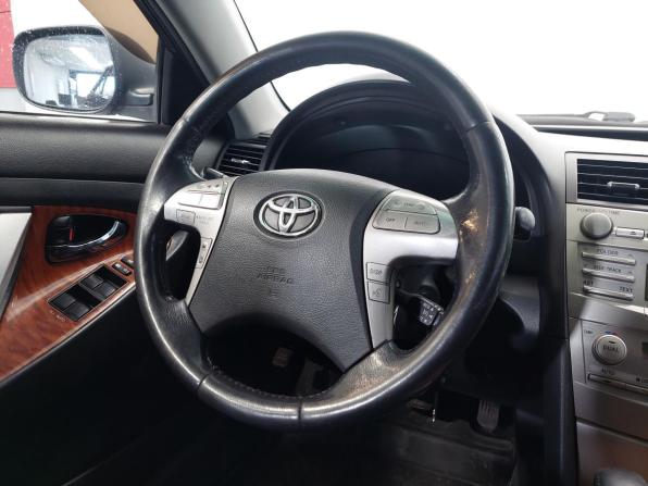 Toyota Camry VI (XV40) Рестайлинг с пробегом 2011 года, цена 1 095 000 рублей, 260000 км, седан, Автокод Объявления