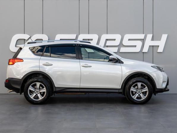 Toyota RAV4 IV (XA40) с пробегом 2015 года, цена 1 990 000 рублей, 198130 км, внедорожник, Автокод Объявления