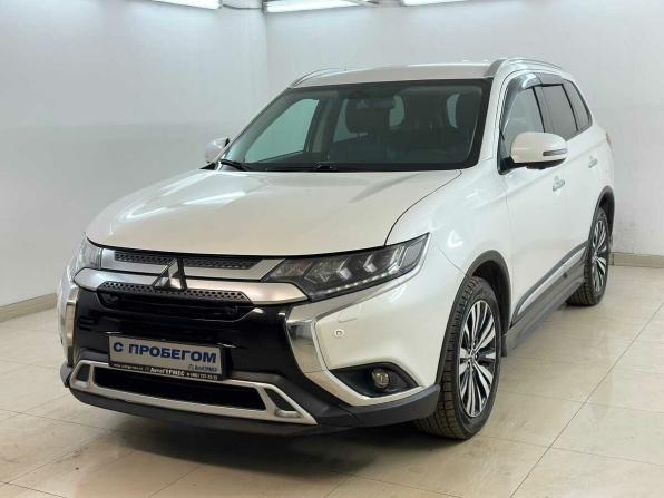 Mitsubishi Outlander III Рестайлинг 3 с пробегом 2018 года, цена 2 740 000 рублей, 53902 км, внедорожник, Автокод Объявления