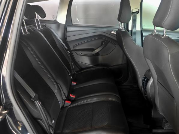 Ford Kuga II Рестайлинг с пробегом 2018 года, цена 2 100 000 рублей, 69100 км, внедорожник, Автокод Объявления