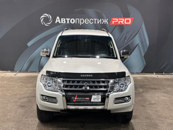Mitsubishi Pajero IV Рестайлинг 2 с пробегом 2019 года, цена 2 949 000 рублей, 118100 км, внедорожник, Автокод Объявления