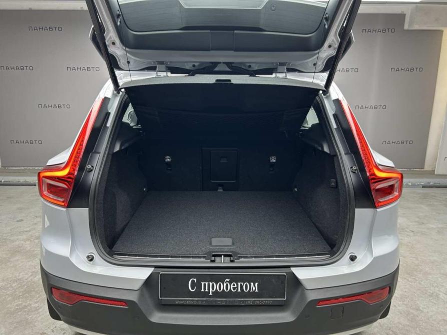 Volvo XC40 I Москва  - изображение 10