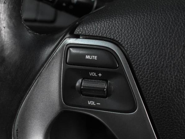 Kia Rio III Рестайлинг с пробегом 2015 года, цена 989 000 рублей, 97188 км, седан, Автокод Объявления