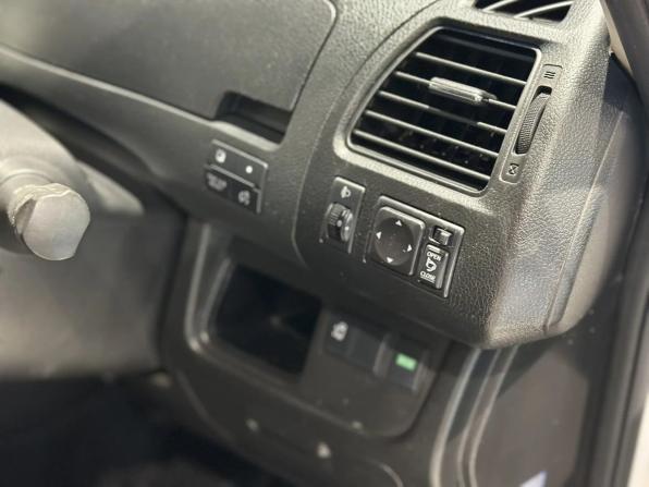 Nissan Serena IV (C26) с пробегом 2014 года, цена 1 310 000 рублей, 211000 км, минивэн, Автокод Объявления