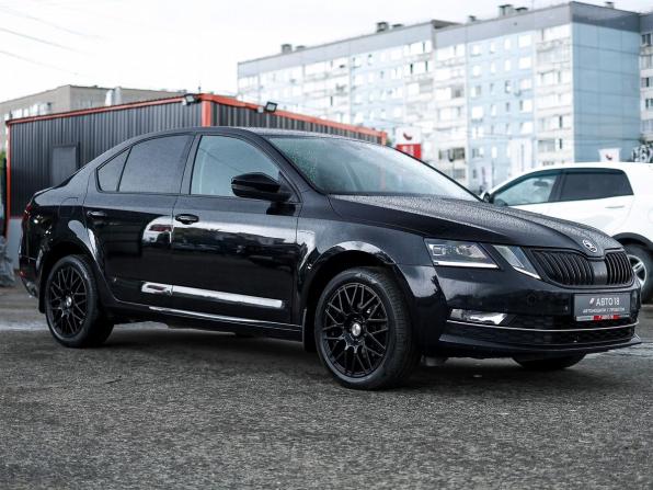 Skoda Octavia III (A7) Рестайлинг с пробегом 2017 года, цена 1 599 000 рублей, 186796 км, лифтбек, Автокод Объявления