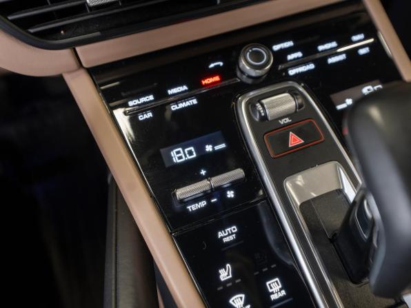 Porsche Cayenne III с пробегом 2019 года, цена 5 300 000 рублей, 198612 км, внедорожник, Автокод Объявления