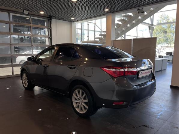 Toyota Corolla XI (E160 E170 E180) с пробегом 2013 года, цена 846 300 рублей, 237480 км, седан, Автокод Объявления