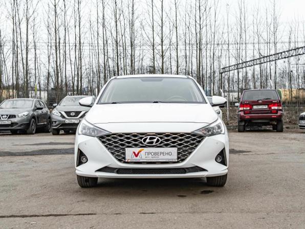 Hyundai Solaris II Рестайлинг с пробегом 2022 года, цена 1 550 000 рублей, 90951 км, седан, Автокод Объявления