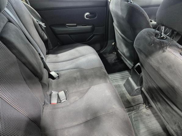 Nissan Tiida I Рестайлинг с пробегом 2011 года, цена 749 000 рублей, 210292 км, хэтчбек, Автокод Объявления