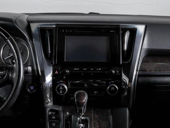 Toyota Alphard III Рестайлинг с пробегом 2019 года, цена 4 740 000 рублей, 180000 км, минивэн, Автокод Объявления
