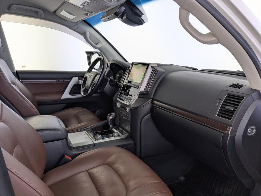 Toyota Land Cruiser 200 Series Рестайлинг 2 Москва  - изображение 11