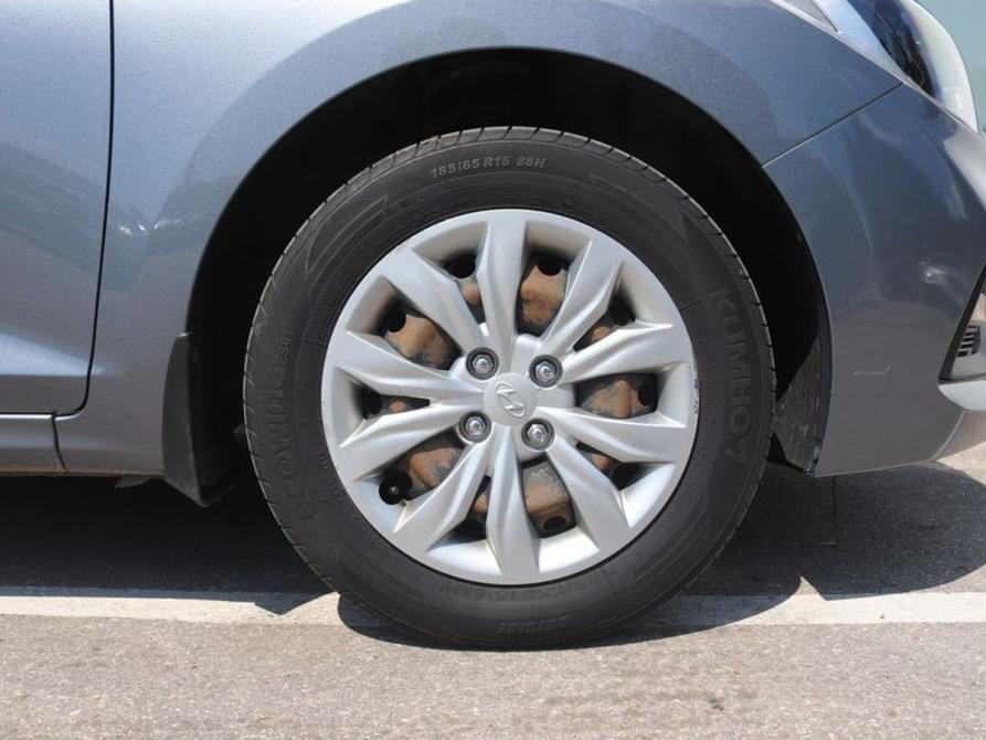 Hyundai Solaris II Нижний Новгород  - изображение 11