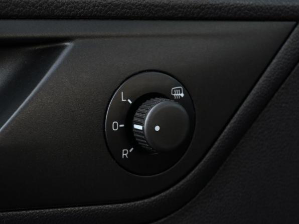 Volkswagen Polo VI с пробегом 2022 года, цена 1 550 000 рублей, 94103 км, лифтбек, Автокод Объявления