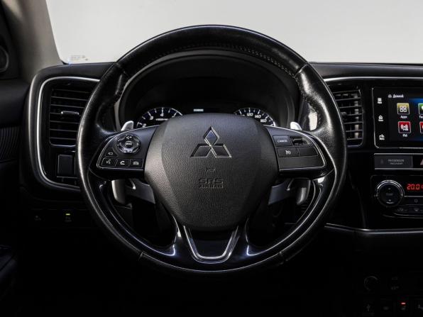 Mitsubishi Outlander III Рестайлинг 3 с пробегом 2019 года, цена 2 470 000 рублей, 89159 км, внедорожник, Автокод Объявления