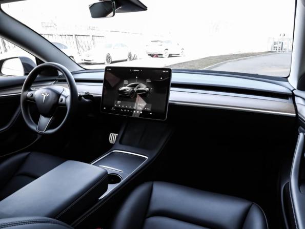 Tesla Model 3 I с пробегом 2023 года, цена 4 239 966 рублей, 24360 км, седан, Автокод Объявления