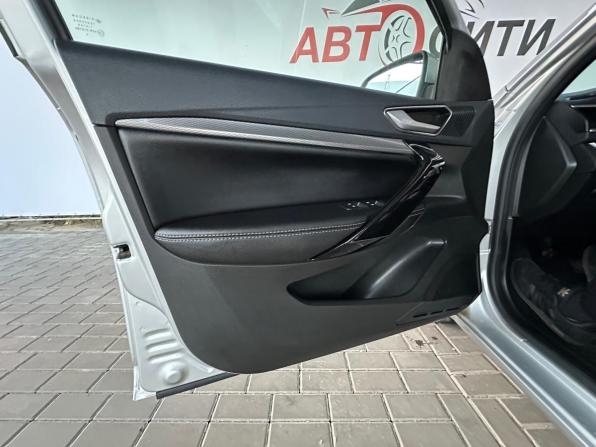 Lada (ВАЗ) Vesta I Рестайлинг (NG) с пробегом 2024 года, цена 1 500 000 рублей, 2200 км, универсал, Автокод Объявления