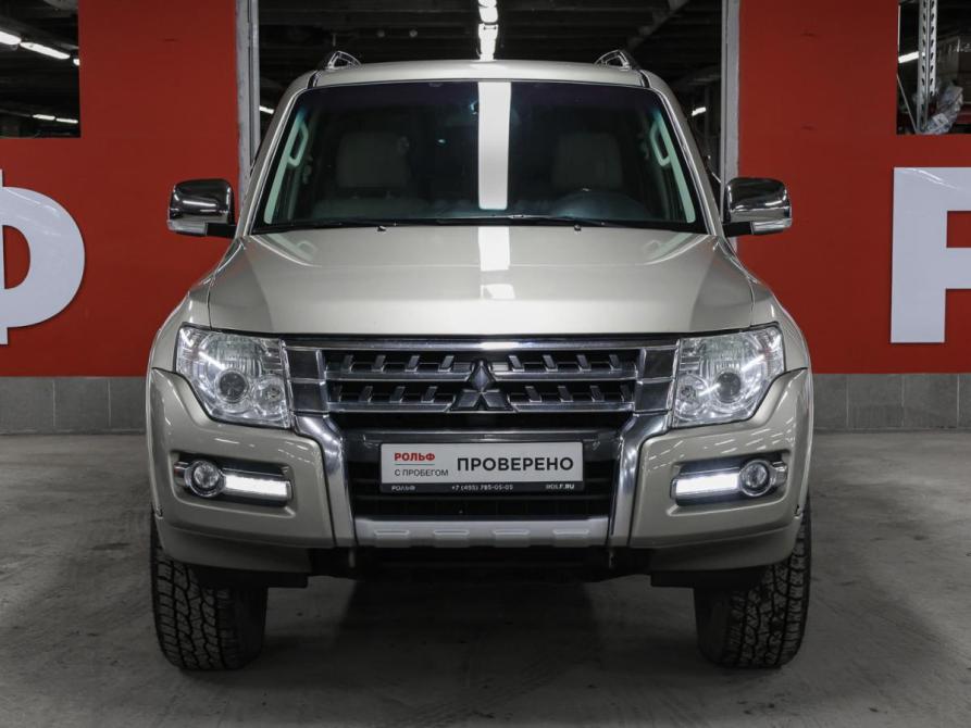 Mitsubishi Pajero IV Рестайлинг 2 Москва  - изображение 2