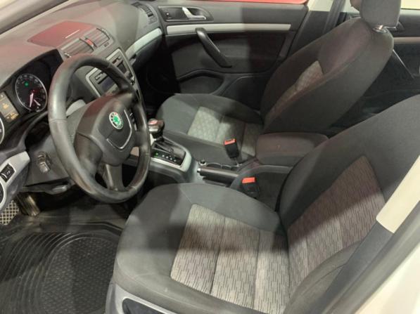 Skoda Octavia II (A5) Рестайлинг с пробегом 2011 года, цена 700 000 рублей, 158120 км, лифтбек, Автокод Объявления