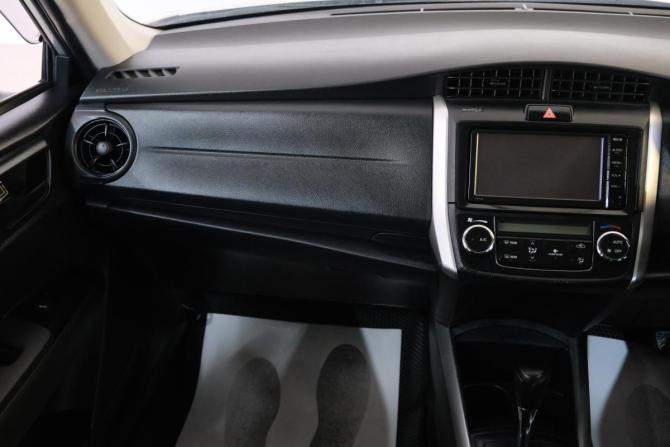 Toyota Corolla XI (E160 E170 E180) Рестайлинг 1 с пробегом 2015 года, цена 1 099 000 рублей, 154000 км, универсал, Автокод Объявления