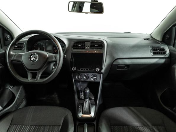 Volkswagen Polo V Рестайлинг с пробегом 2017 года, цена 1 149 700 рублей, 143331 км, седан, Автокод Объявления