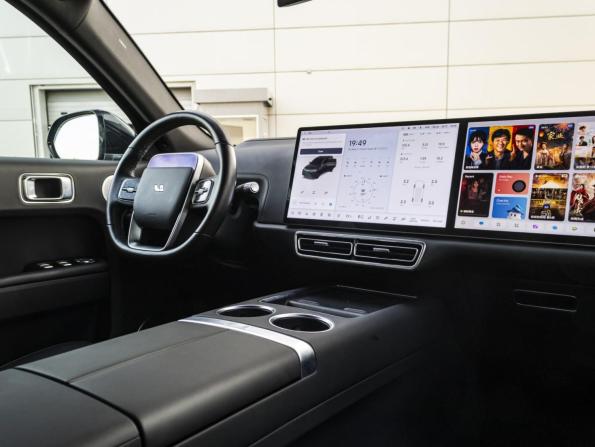 Li Auto (Lixiang) L7 I с пробегом 2023 года, цена 5 699 000 рублей, 38637 км, внедорожник, Автокод Объявления