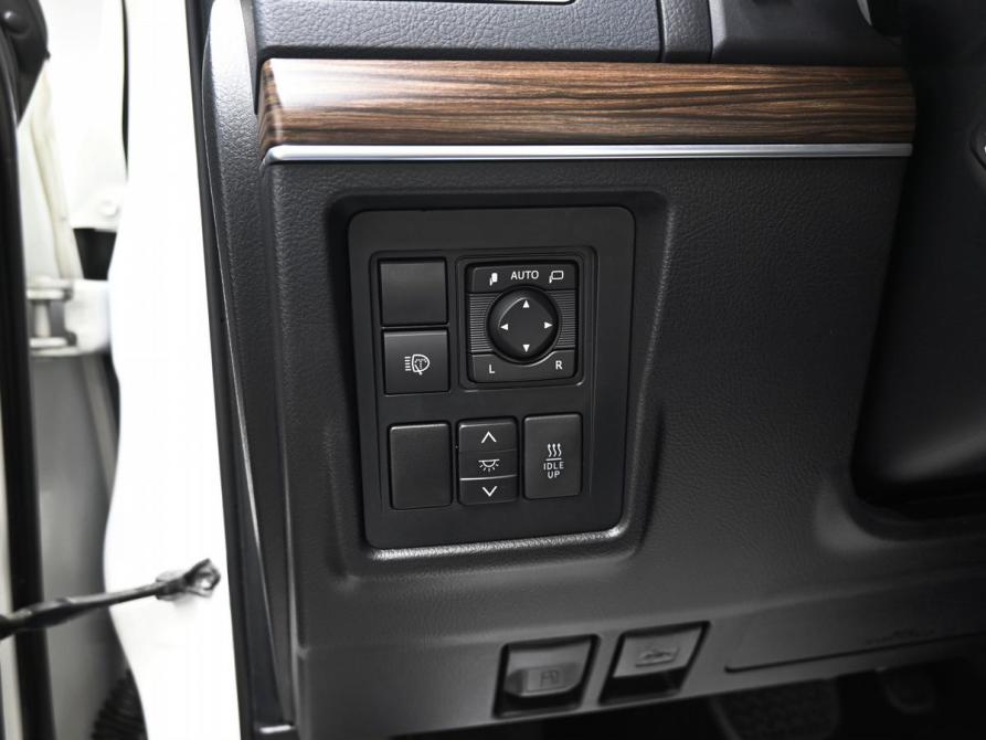Toyota Land Cruiser Prado 150 Series Рестайлинг 2 Тверь  - изображение 28