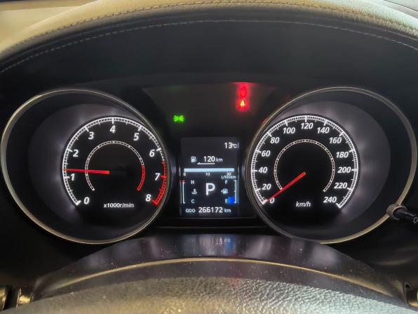 Mitsubishi Outlander II Рестайлинг с пробегом 2011 года, цена 989 000 рублей, 266000 км, внедорожник, Автокод Объявления