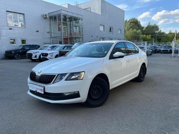 Skoda Octavia III (A7) Рестайлинг с пробегом 2020 года, цена 1 694 260 рублей, 141000 км, лифтбек, Автокод Объявления