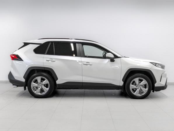 Toyota RAV4 V (XA50) с пробегом 2021 года, цена 3 800 000 рублей, 81956 км, внедорожник, Автокод Объявления